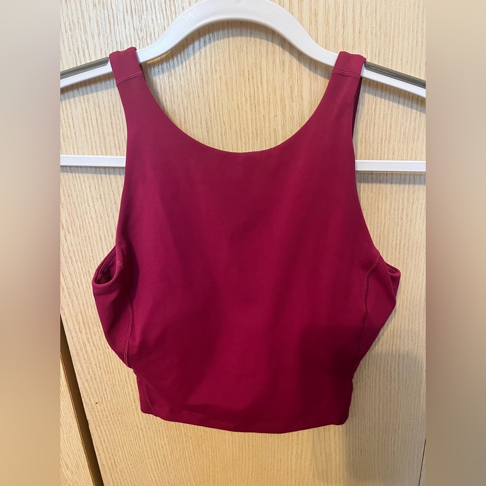 Lululemon crop top
